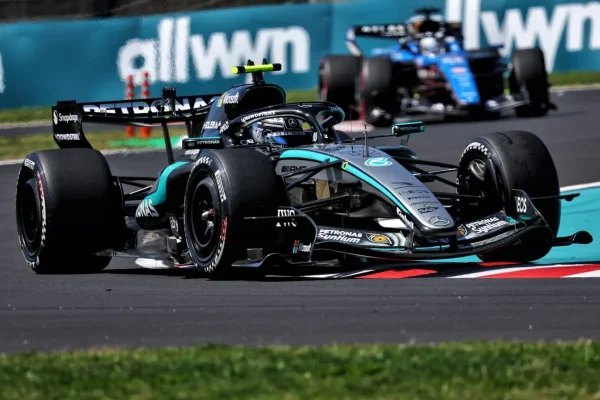 Kimi Antonelli does it again at Suzuka: masterful pole, Verstappen caught out in Q2