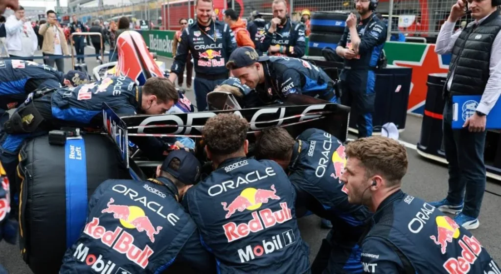 Red Bull reveals the cause of Max Verstappen's surprise retirement in China