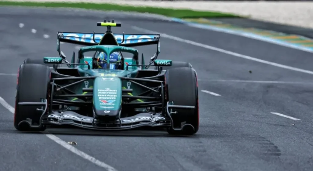 Aston Martin ready to stop its drivers at the slightest problem in Australia