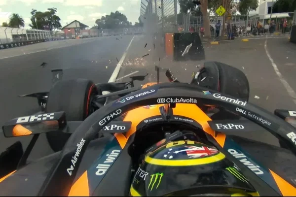 Oscar Piastri gutted after his crash in Melbourne: "I received 100 kW of unexpected power"