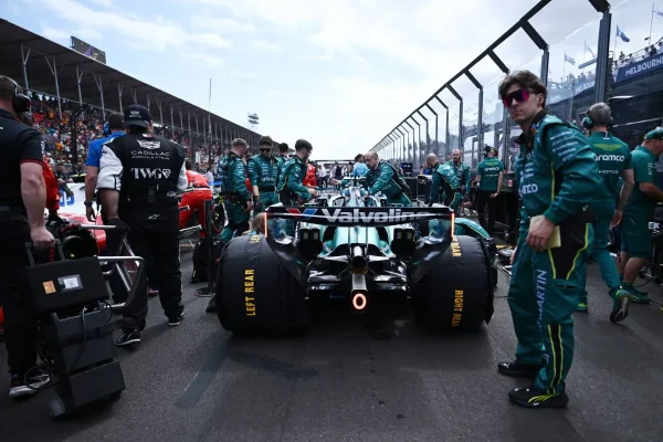 Aston Martin on the brink of crisis in China: Honda admits it cannot fix the problem before Suzuka