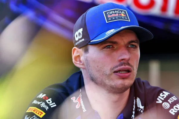 Max Verstappen closes the door to a rule change: "It's a bit late"