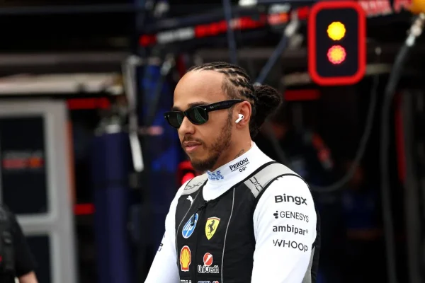 Lewis Hamilton furious after Suzuka: Ferrari already in the dark?