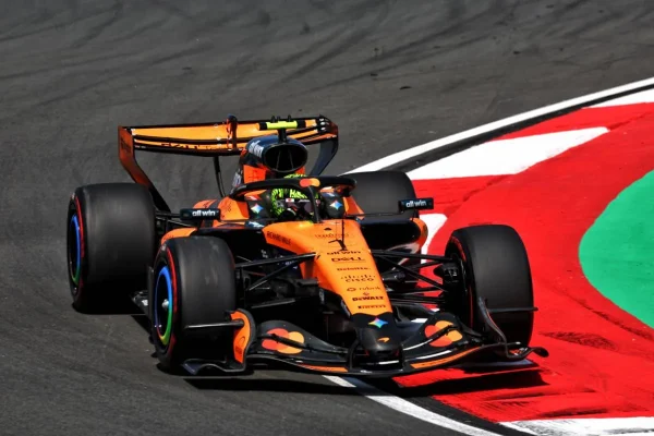 Lando Norris puts pressure on Mercedes: McLaren demands more to close the gap