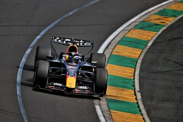 Max Verstappen compares the battles in the pack to "Mario Kart" after his comeback in Australia
