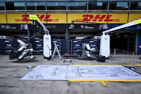 Australian GP: F1 lifts team curfew due to tensions in the Middle East