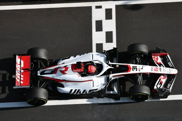 Haas: Oliver Bearman in the mix, Esteban Ocon hard at work but not worried