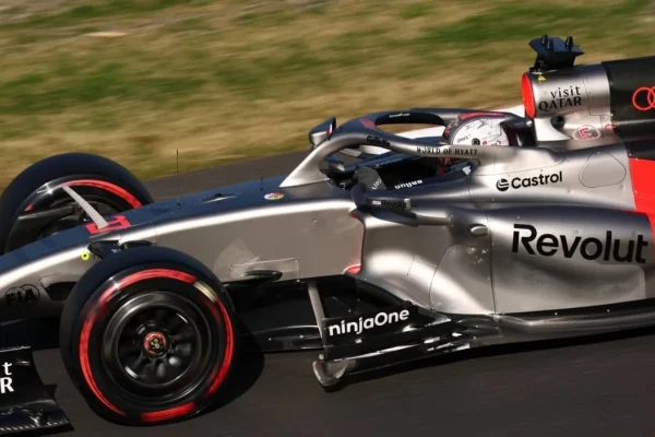 Audi impresses: Gabriel Bortoleto in the top 10, Nico Hülkenberg in the middle of the grid