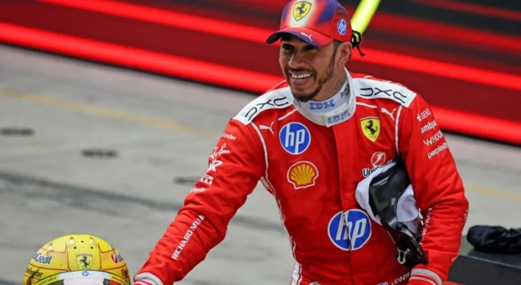 Lewis Hamilton finds his way back to the front and his smile in Shanghai