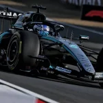 George Russell stuns sprint qualifying in Shanghai: Verstappen relegated to 1,7 seconds!