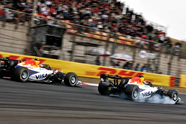 Liam Lawson seventh again: a great haul of points in China