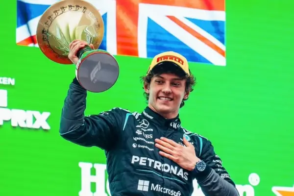 Kimi Antonelli acknowledges a weakness against George Russell, more on Saturday than Sunday
