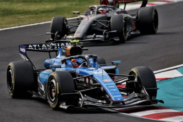 Carlos Sainz lucide sur les difficultés de Williams : "Je l’avais senti venir"