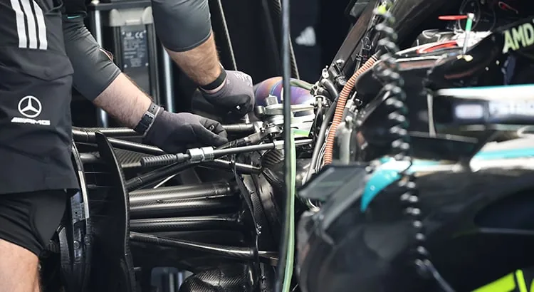f1-truc-mercedes-red-bull-agace-ferrari