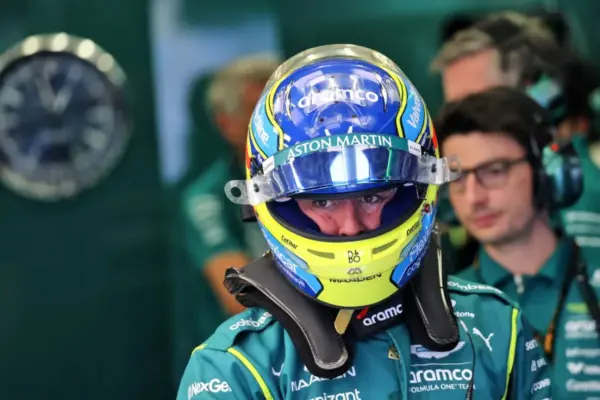 Fernando Alonso répond à Newey sur sa "situation mentale"