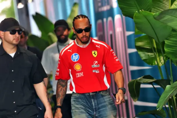 Hamilton refuses to give up on Ferrari despite doubts: Jenson Button sounds the alarm
