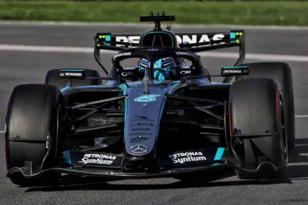 George Russell snatches pole at the last moment against Antonelli in Montreal
