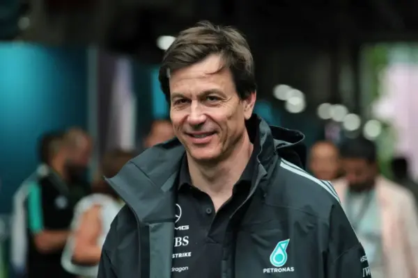 Toto Wolff puts the critics in their place: "They should hide after a race like that!"