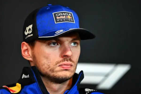 Max Verstappen calms speculation about a partnership with George Russell