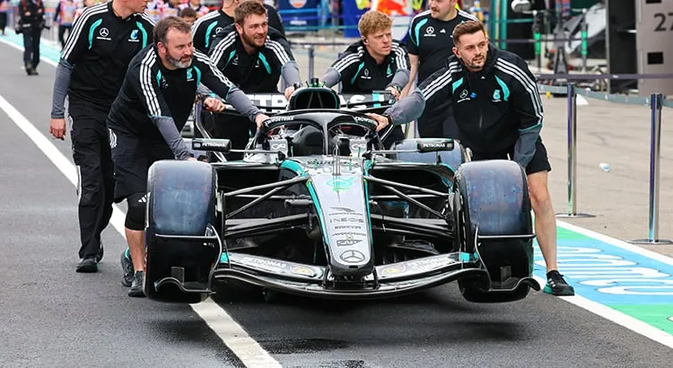 f1-2026-mercedes-canada