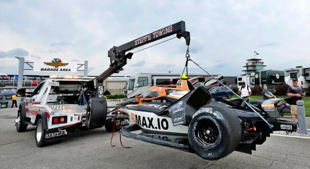 Romain Grosjean victim of the big crash during Indy 500 practice