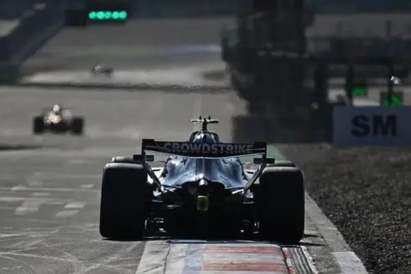 Mercedes in favor of a "mega-engine" of 1200 horsepower, a symbol of technology in F1