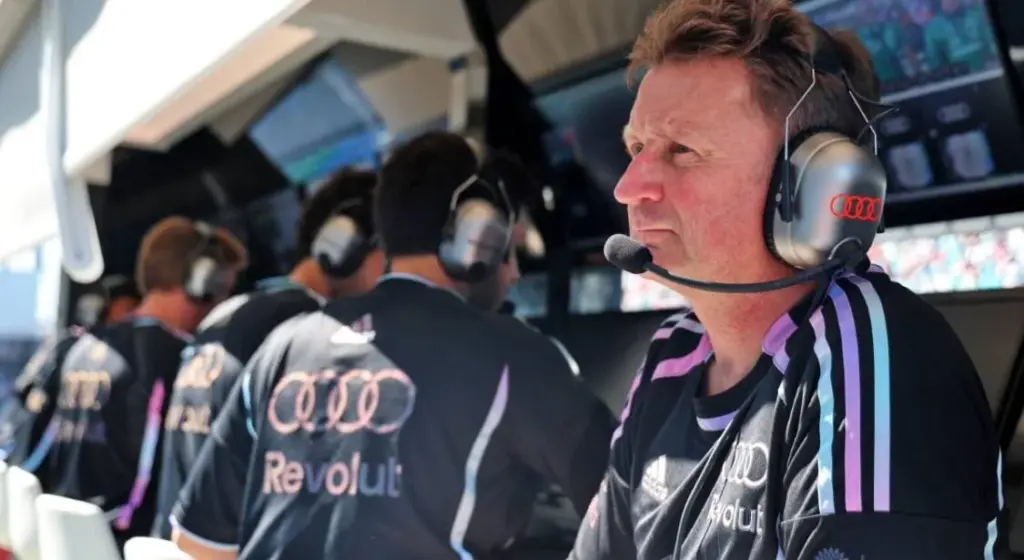 The chaotic beginnings of Allan McNish at the helm of Audi F1