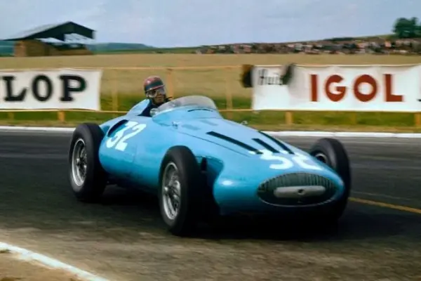 The oldest Grand Prix driver has passed away