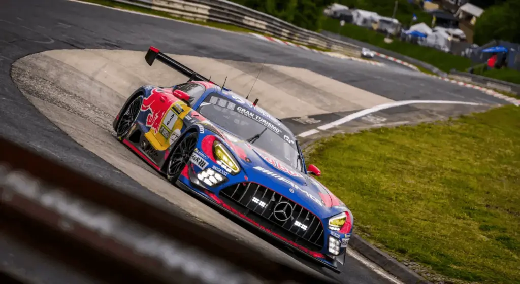 Max Verstappen reacts bitterly after the huge disappointment at the Nürburgring