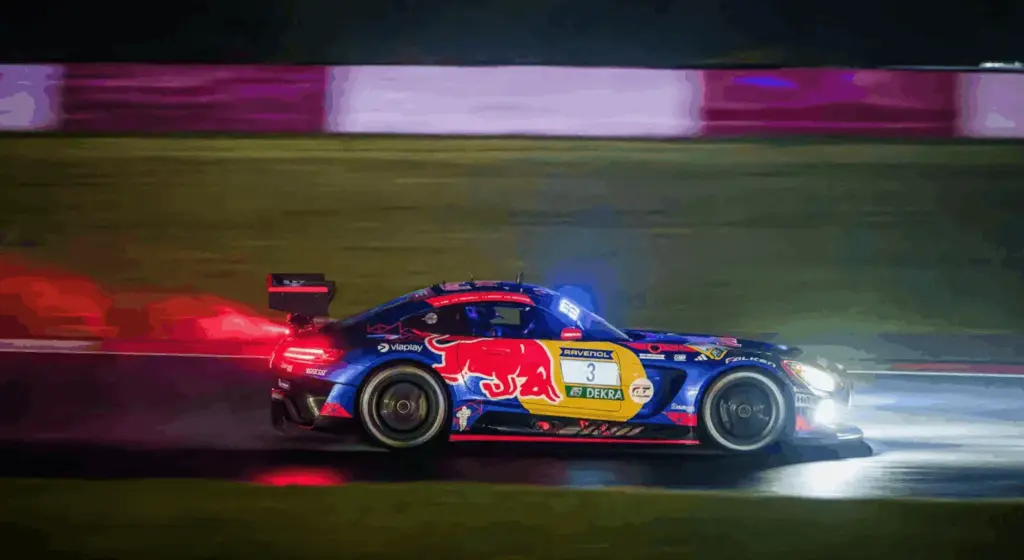 Max Verstappen plunged into the hell of the Nürburgring: