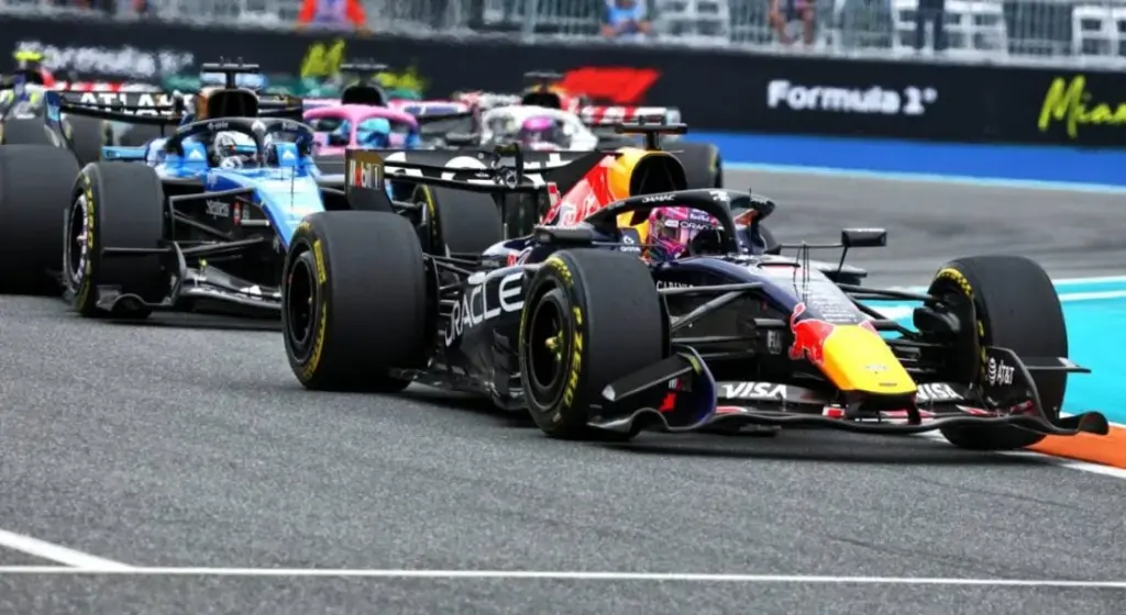 Max Verstappen under investigation in Miami after a controversial maneuver
