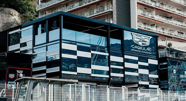 f1-cadillac-motorhome-luxe-monaco