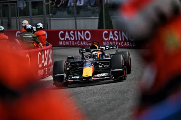 Max Verstappen jokes about a possible crash in Monaco: "I would have been home in no time"
