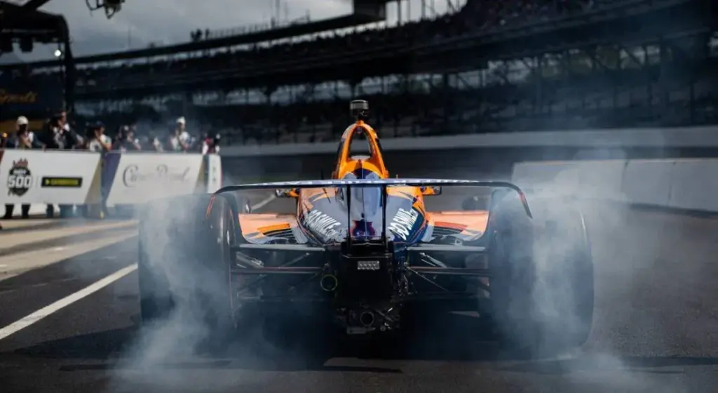 Button sees Alonso still capable of winning the Triple Crown