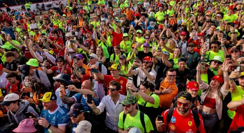 An influencer excluded from the British Grand Prix after an incident in the paddock