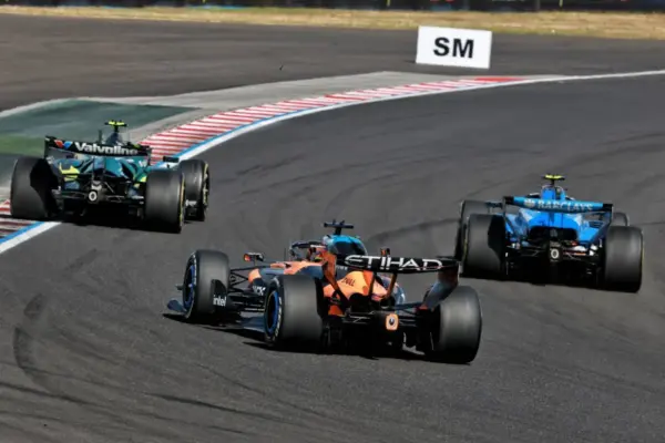 Oscar Piastri explodes after his collision with Sainz: "One of the most stupid things I've ever seen"