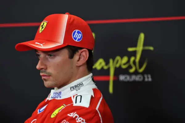 Charles Leclerc ne comprend plus Ferrari : "Nous sommes performants là où nous devrions souffrir"