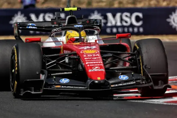 Ferrari confirms its supremacy: Lewis Hamilton ahead of Charles Leclerc in FP2