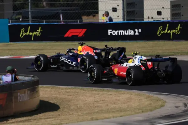 Lewis Hamilton's race took a turn after Verstappen: "Everything went wrong"