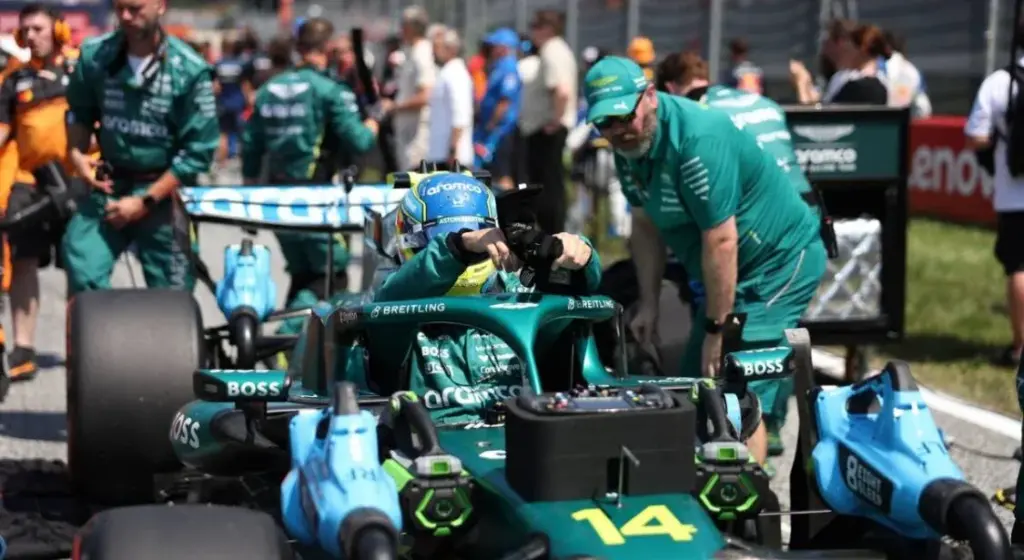 Aston Martin hopes for a click in Hungary