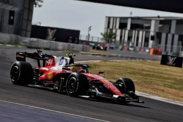 Lewis Hamilton blames Ferrari: "This decision cost us the podium"