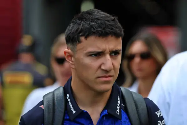 Isack Hadjar very upset after qualifying: "The pace is rotten, it pisses me off"
