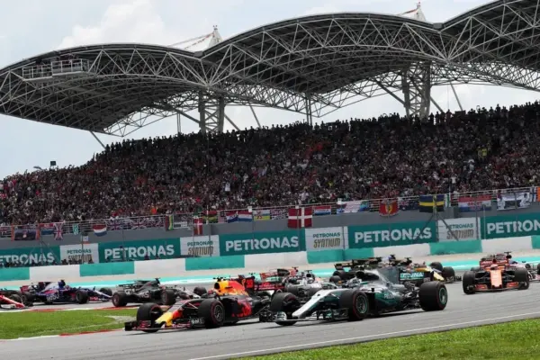 Malaysia in pole position to replace Bahrain: decision as early as this weekend?
