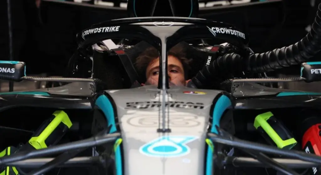 Mercedes facing a strategic choice: an engine penalty looms for Russell and Antonelli