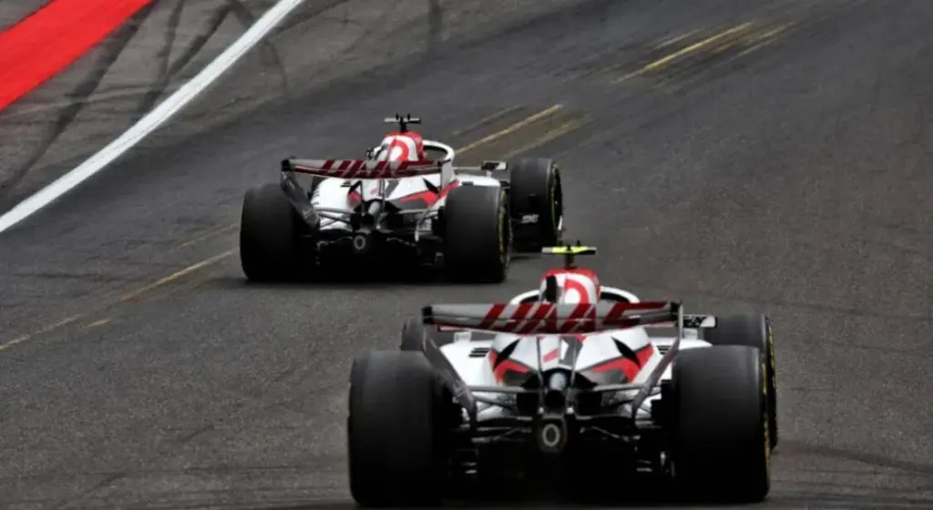 La FIA frappe fort : un pilote de F1 sanctionné avant même les essais à Spa