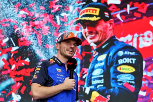 Isack Hadjar bows to Max Verstappen: "He is on another level"
