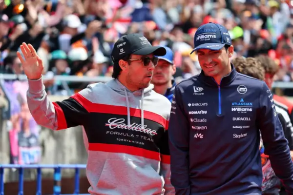 Domino effect: Carlos Sainz leaving Williams, Sergio Pérez to replace him?