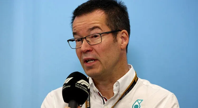 Motor Racing - Formula One World Championship - Japanese Grand Prix - Qualifying Day - Suzuka, Japan