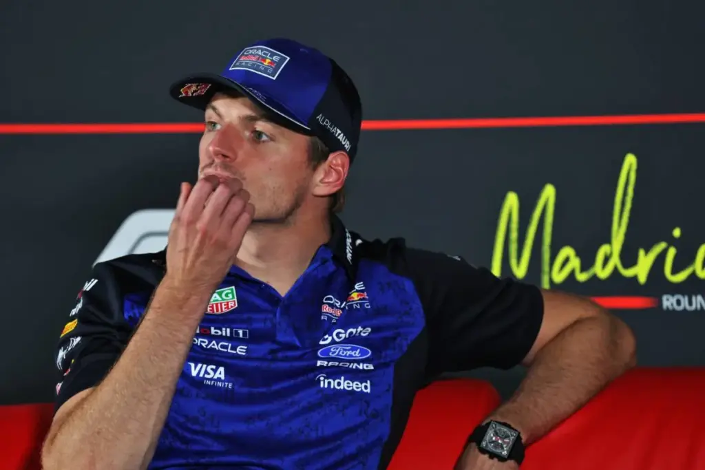 Max Verstappen challenges the engine advantage given to Red Bull: "These are two different things"