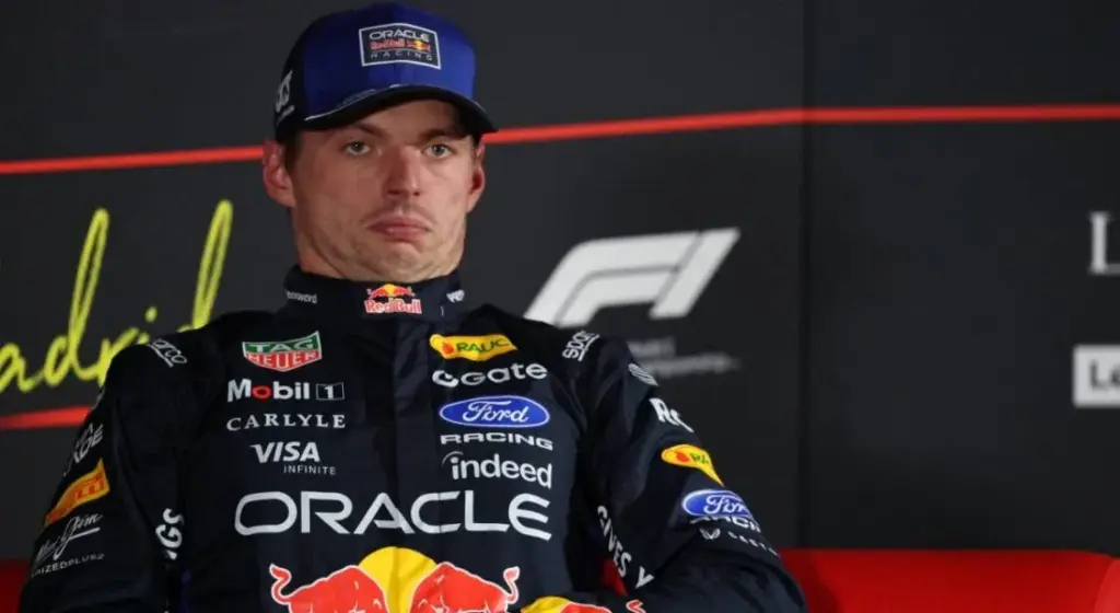 Max Verstappen explodes on the radio after a Red Bull order: 